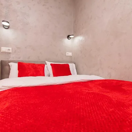 Апартаменти Myfreedom Поруч Із Метро Берестейська Kyiv Room photo