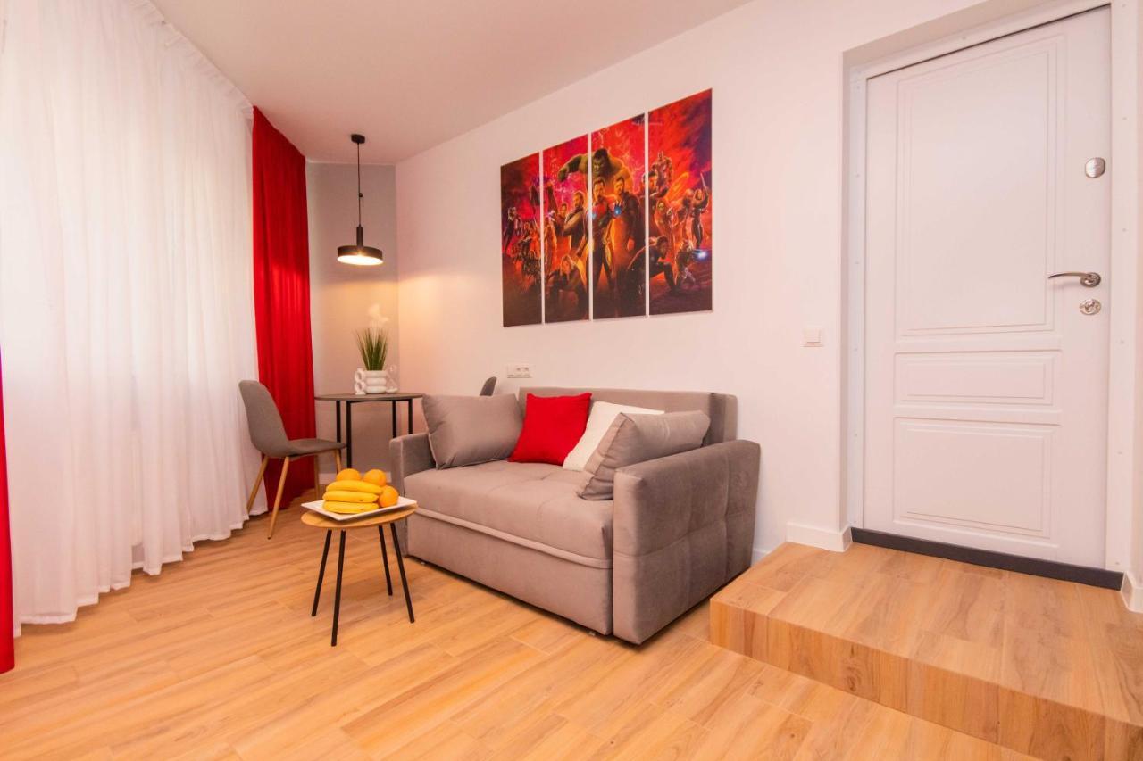 Apartment Myfreedom поруч із метро берестейська *